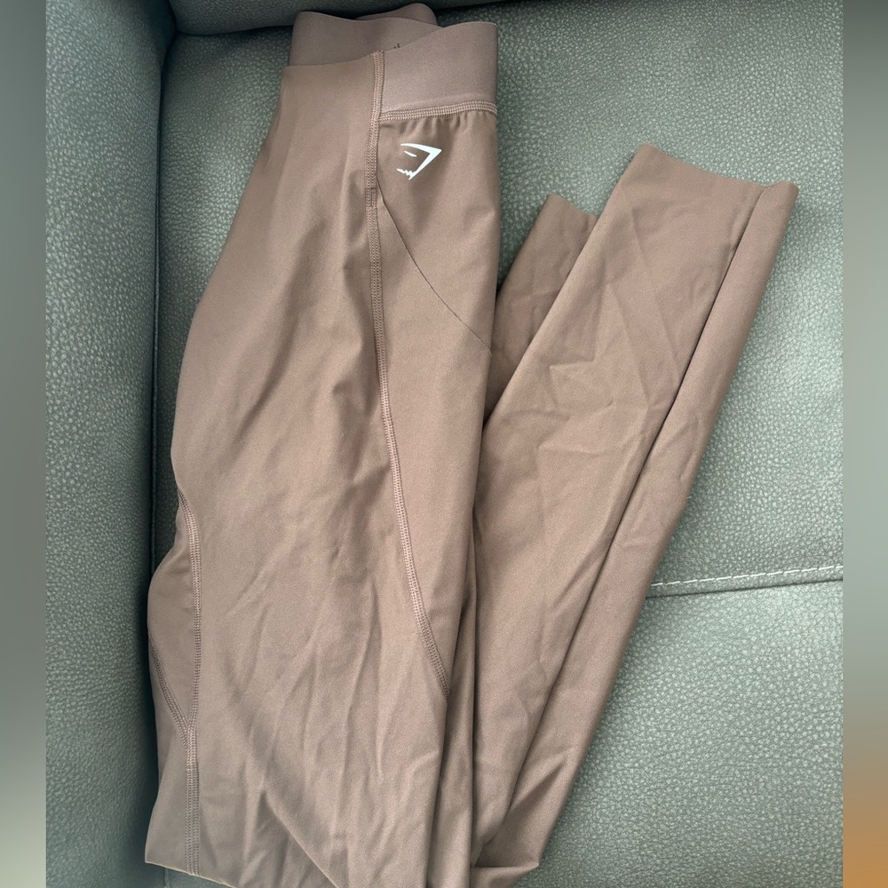 Gymshark leggings- Large